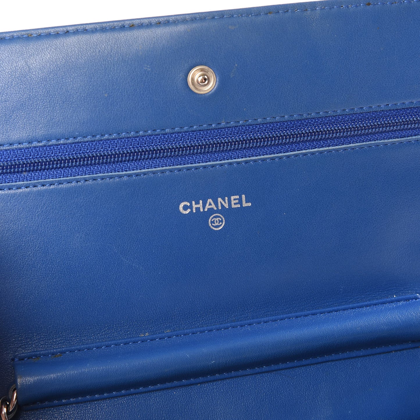 Patent Quilted Wallet On Chain WOC Blue