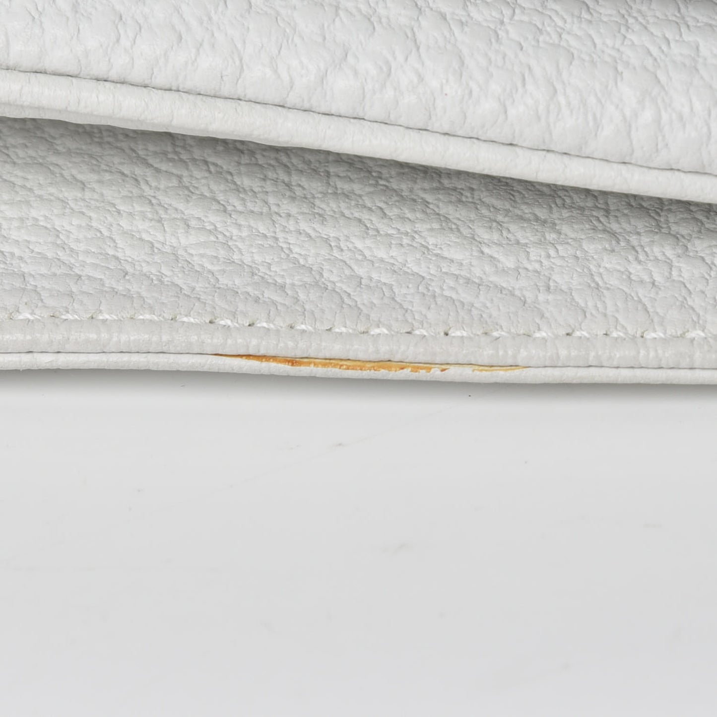 Pebbled Calfskin Web Blondie Flap White