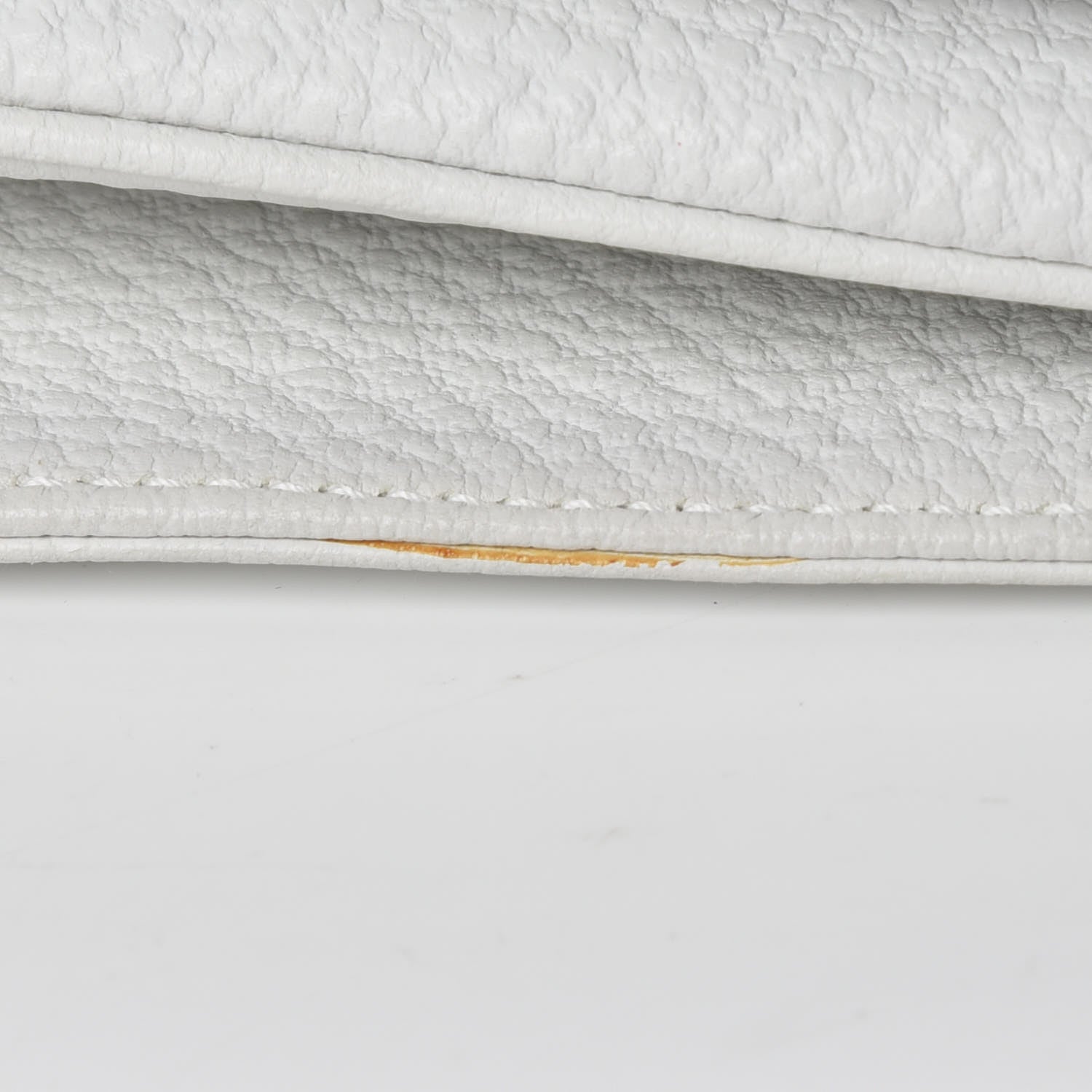 Gucci Pebbled Calfskin Web Blondie Flap White 17 of 23