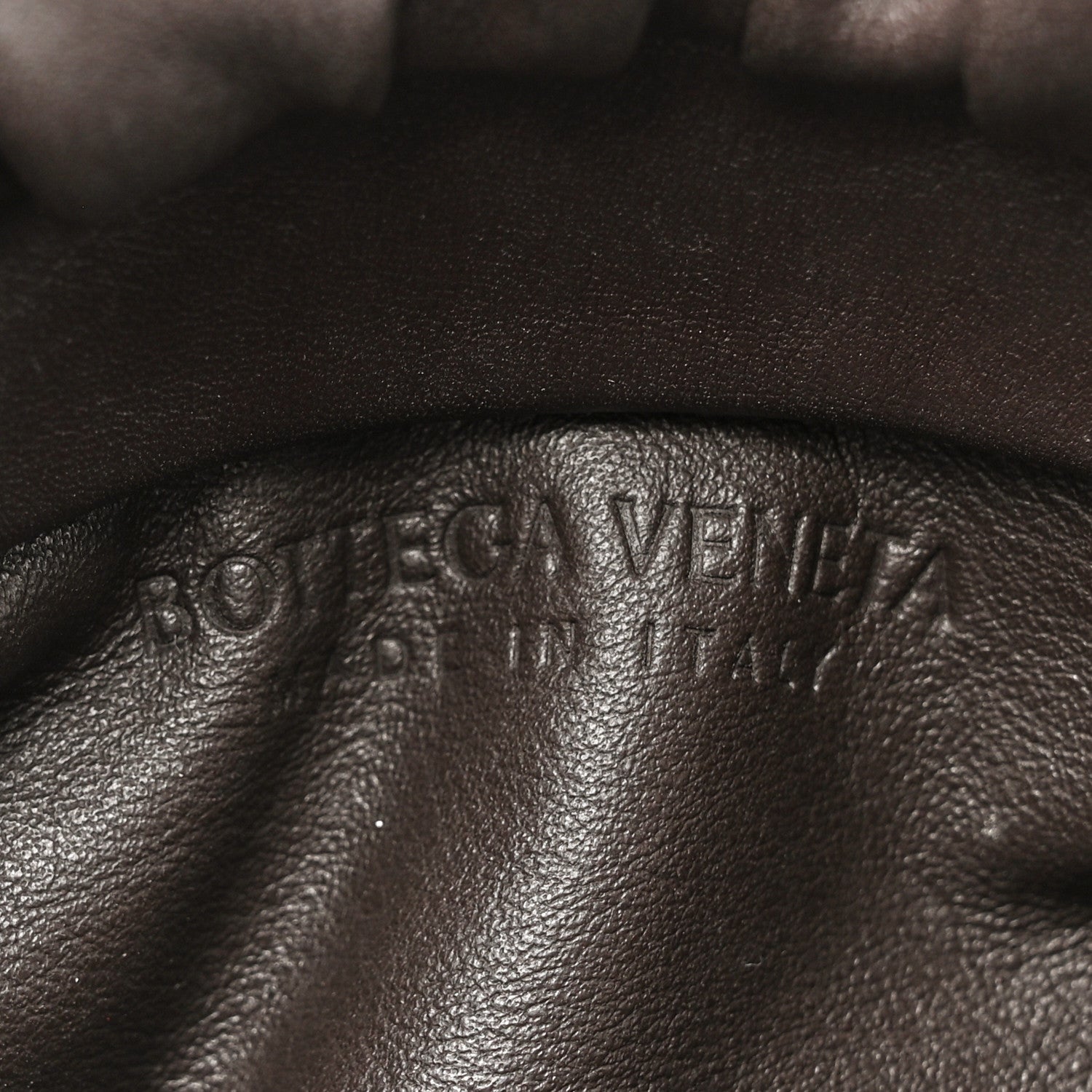 Bottega Veneta Calfskin The Pouch Chain Fondant 6 of 11
