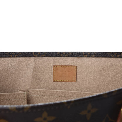 Louis Vuitton Monogram Sac Plat 11 of 18