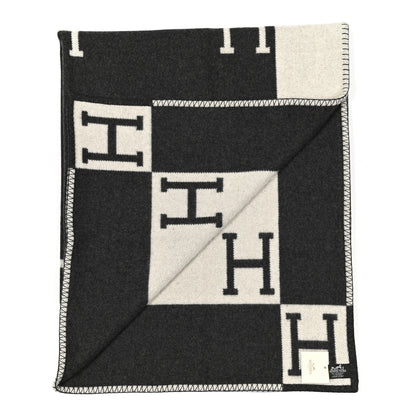 Hermes Wool Cashmere Avalon Blanket Ecru Gris Fonce 2 of 3