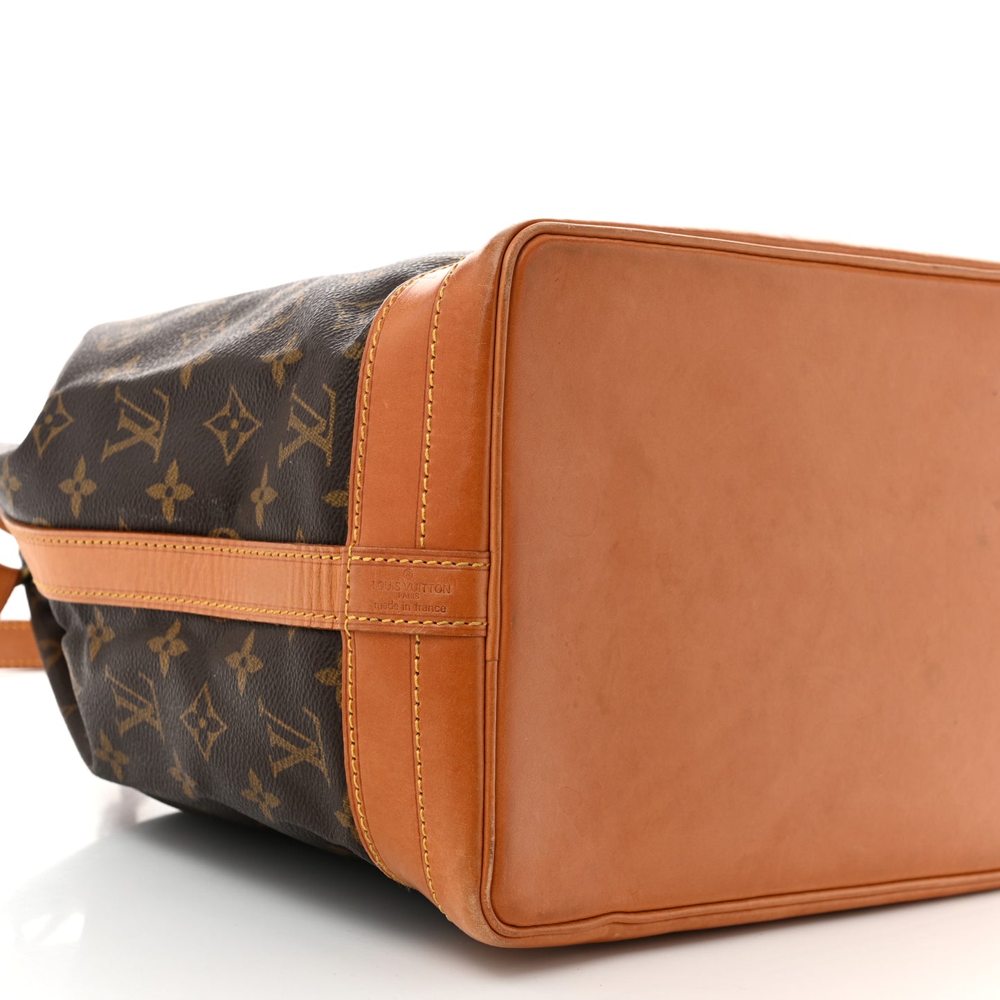Monogram Noe