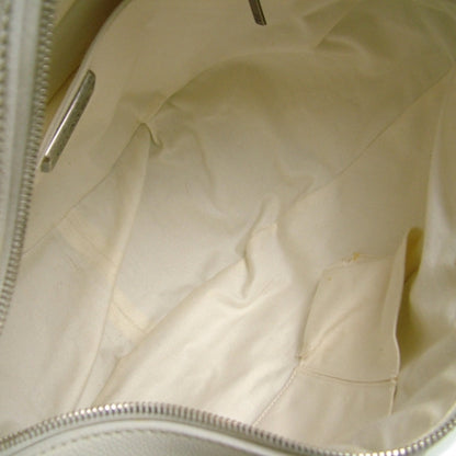 Chanel Quilted Diamond Stitch Hobo White 8 of 10