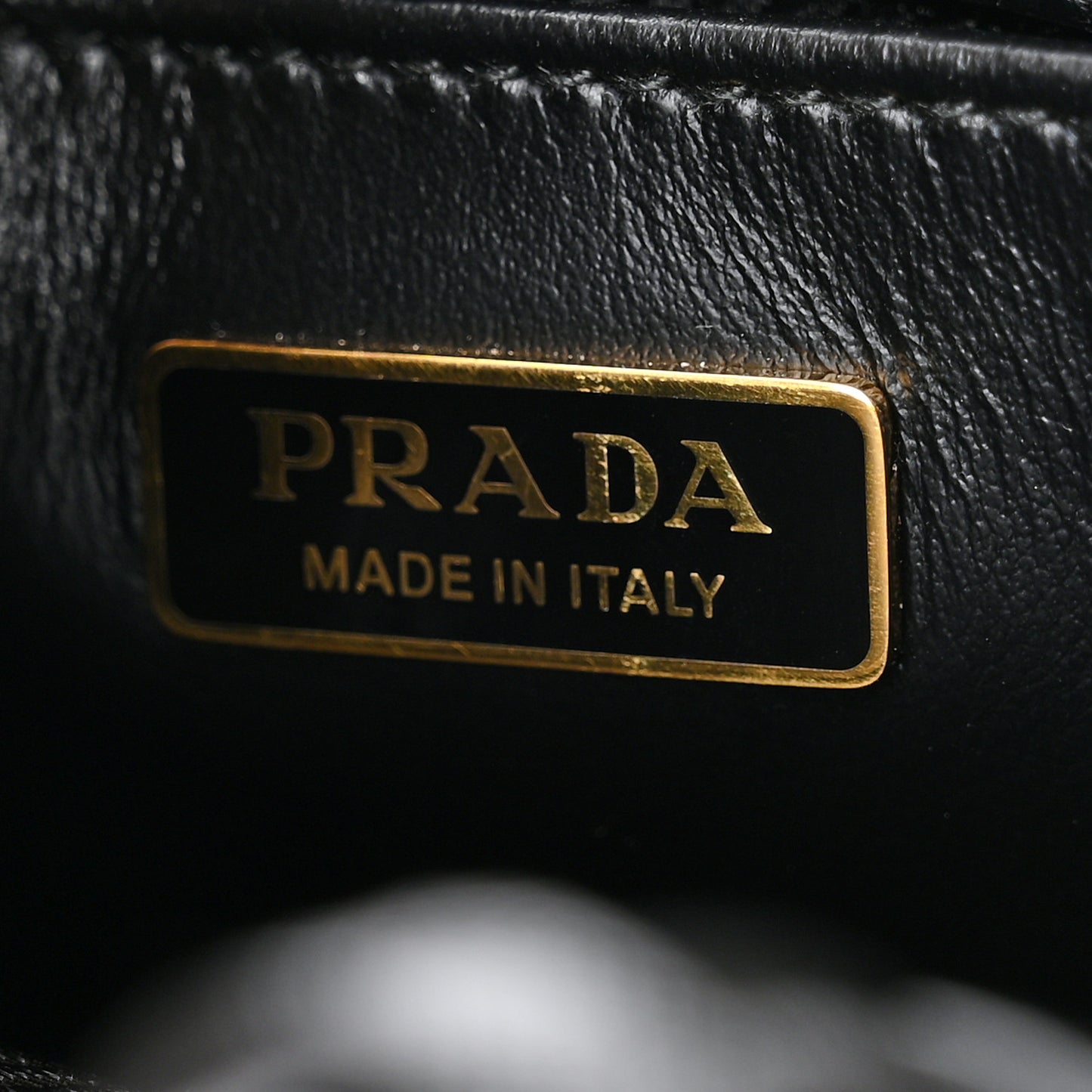 Jacquard Saffiano Triangolo Symbole Embroidered Micro Tote Black Corda