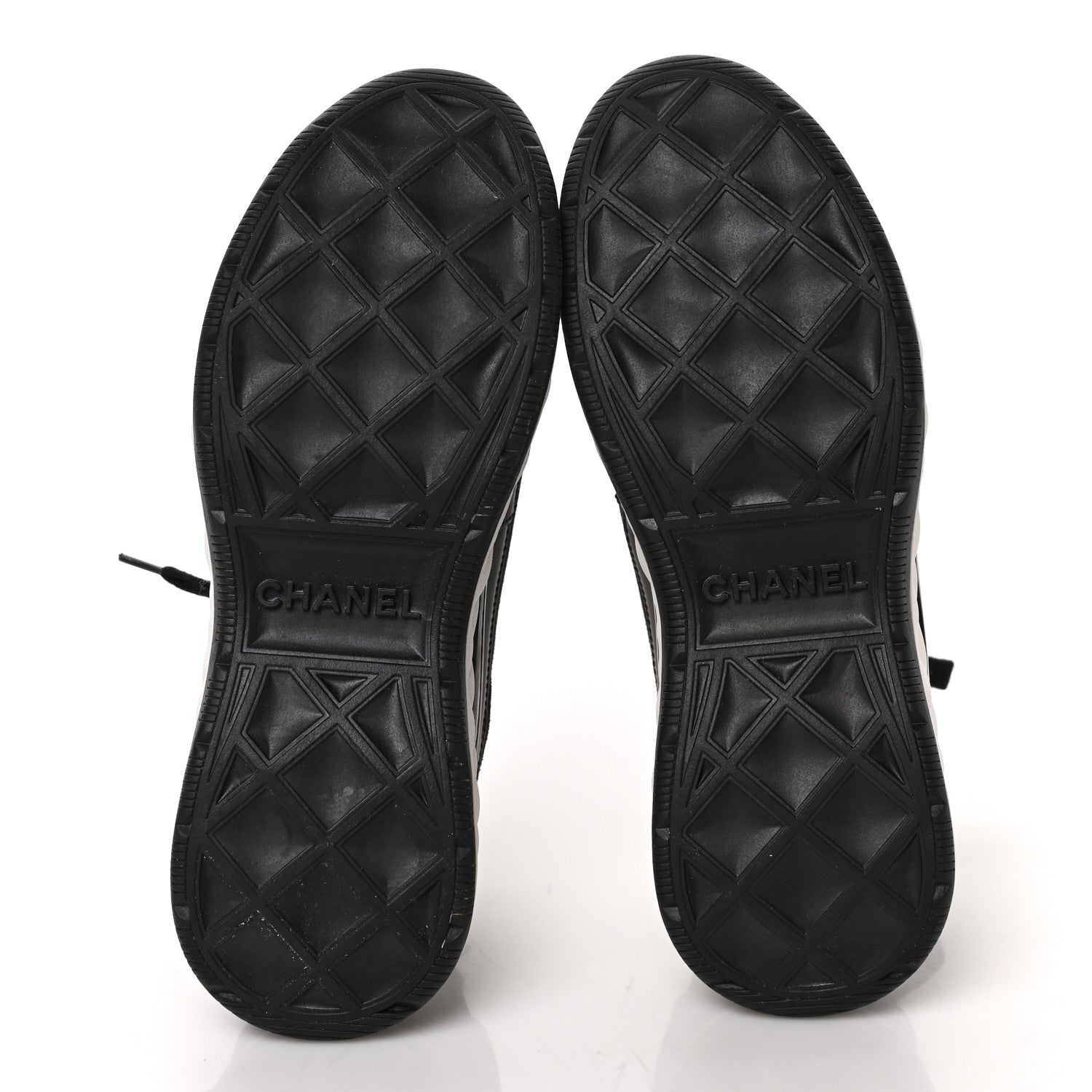 Chanel Velvet Calfskin Mixed Fibers CC Sneakers 38.5 Black 5 of 9