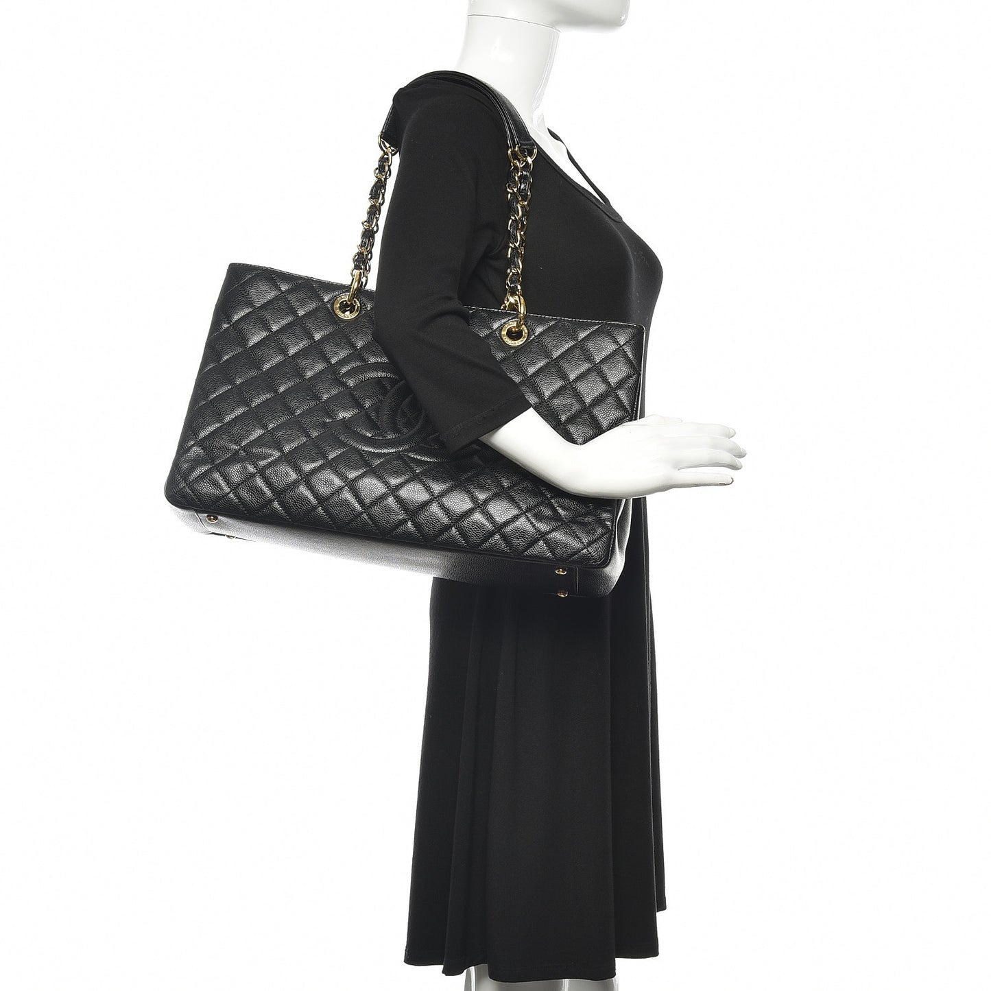 Caviar Quilted XL Grand Shopping Tote GST Black
