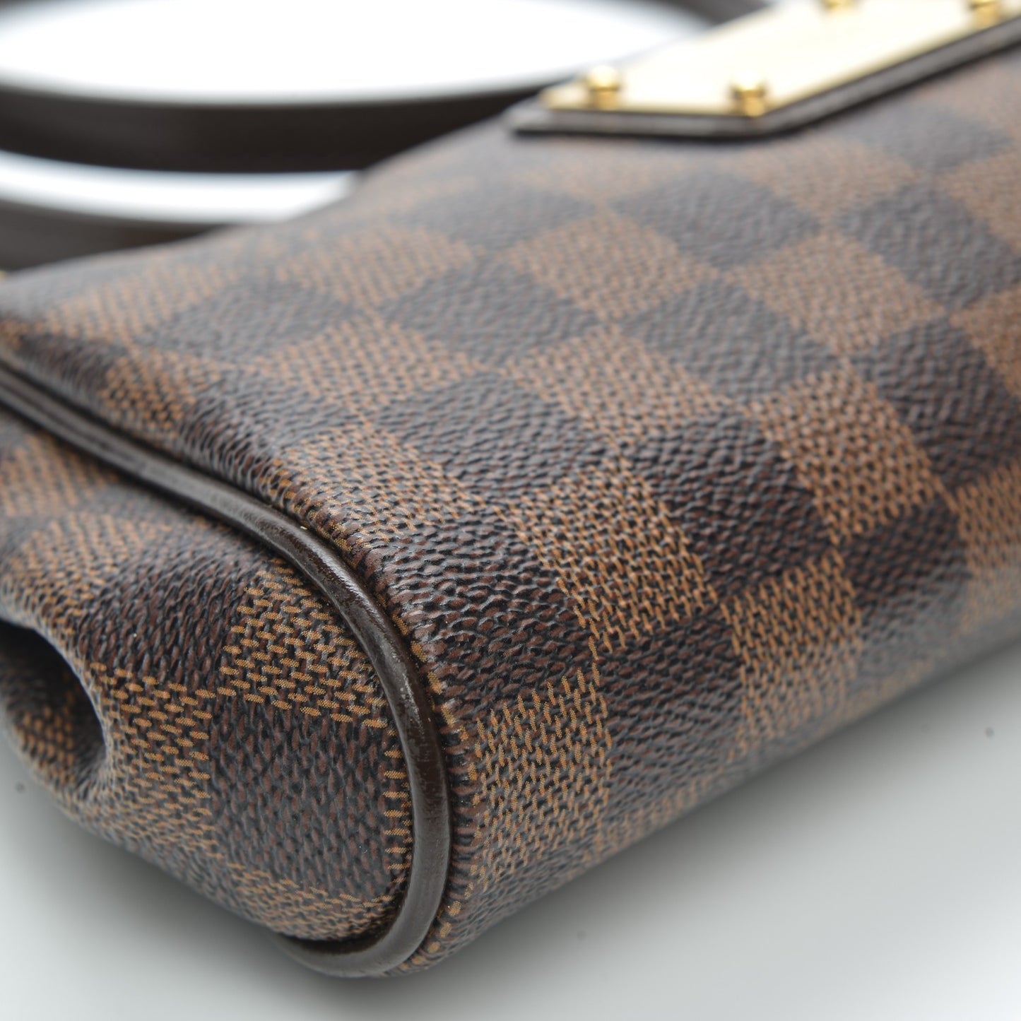 Damier Ebene Eva Clutch