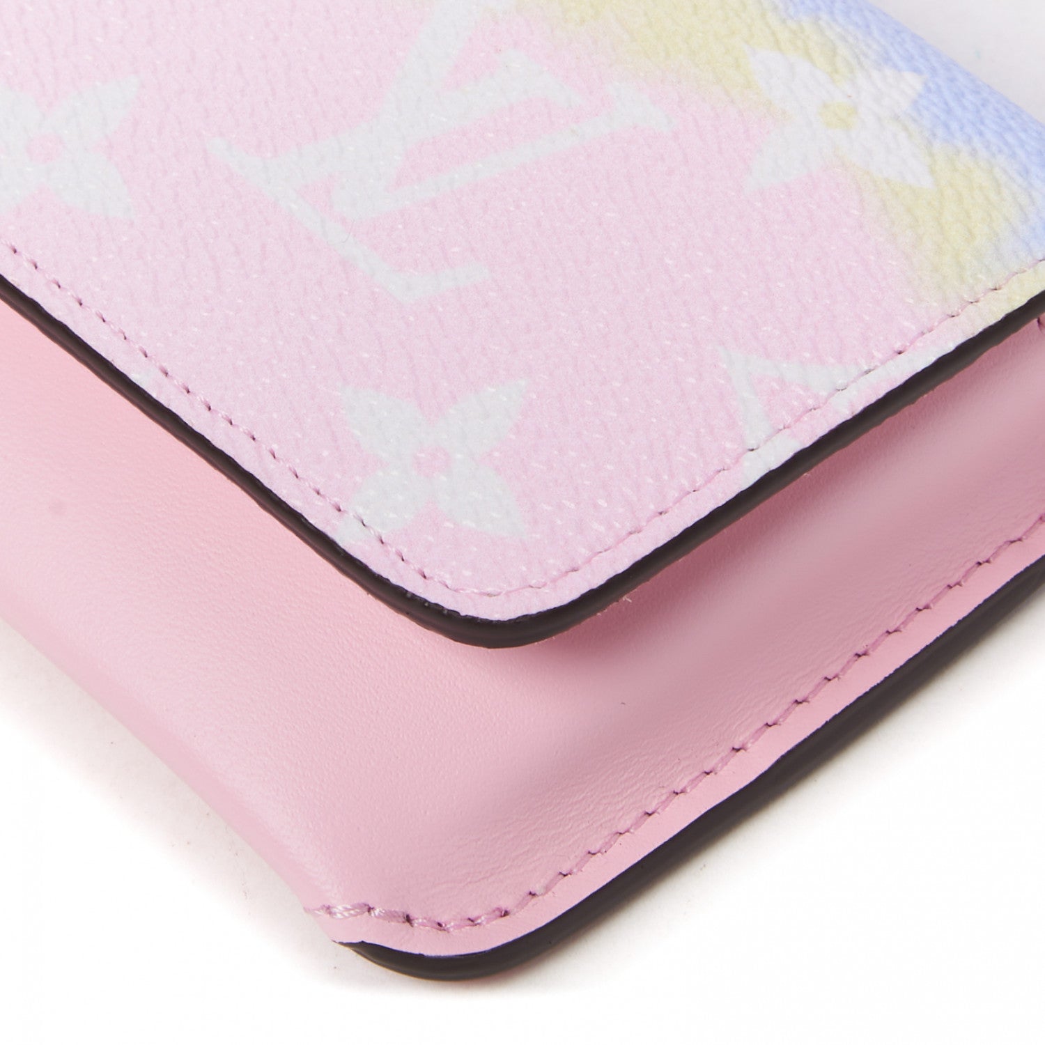 Louis Vuitton Monogram Escale Sunglass Case Pastel 4 of 8