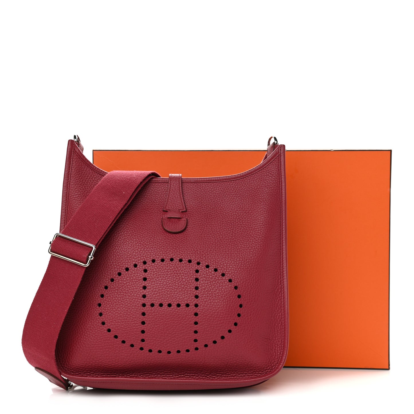Taurillon Clemence Evelyne III PM Rubis