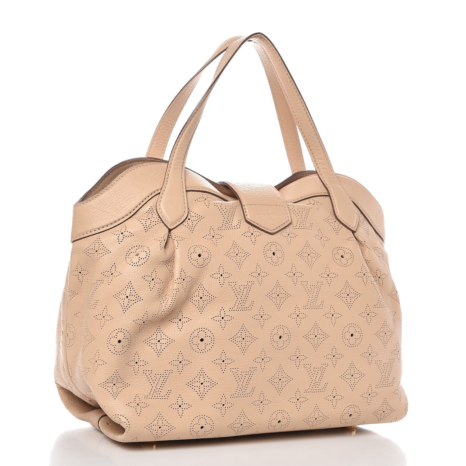 Louis Vuitton Mahina Cirrus PM Sandy 3 of 8
