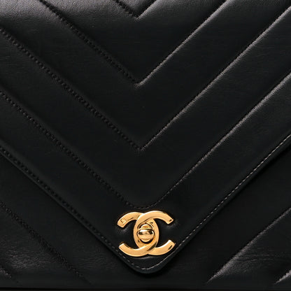 Chanel Calfskin Chevron Quilted Envelope Flap Bag Black 9 of 11
