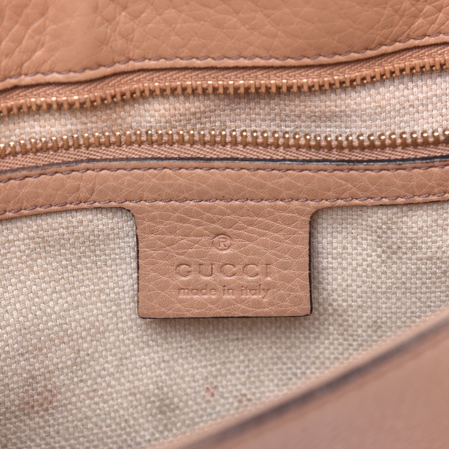 Gucci Pebbled Calfskin Medium Soho Flap Crossbody Camelia 6 of 25