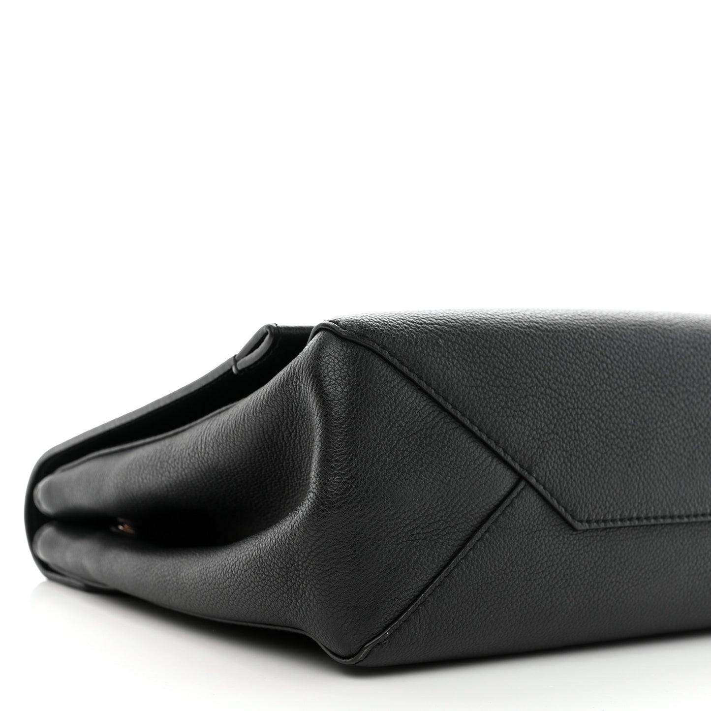 Soft Calfskin Lock Me II Black