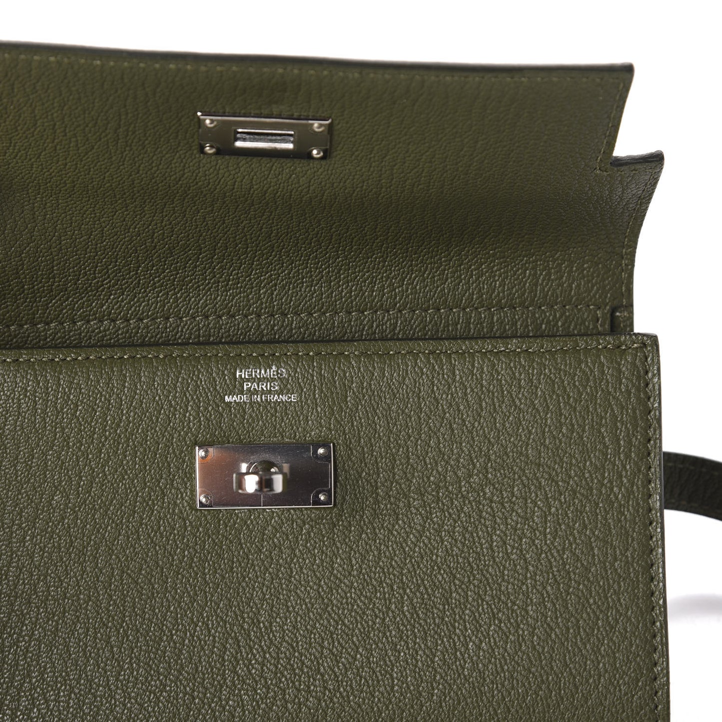 Chevre Mysore Medium Kelly Wallet Vert Veronese
