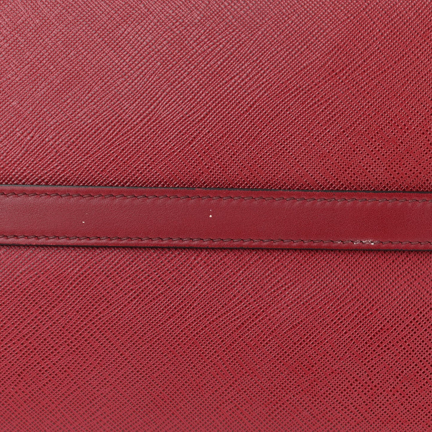 Saffiano City Calfskin Medium Esplanade Red Black