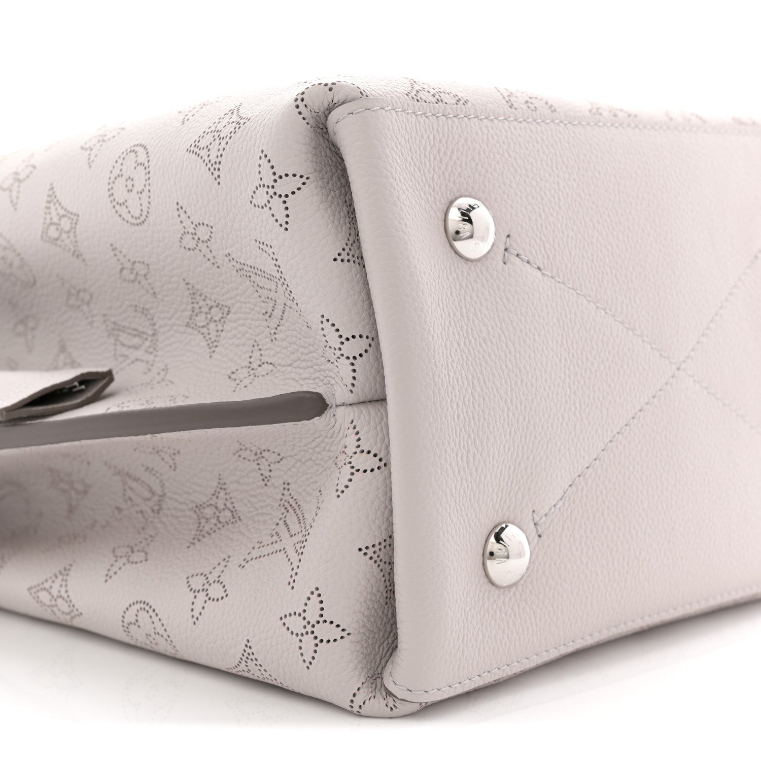 Louis Vuitton Mahina Muria Brume 8 of 10