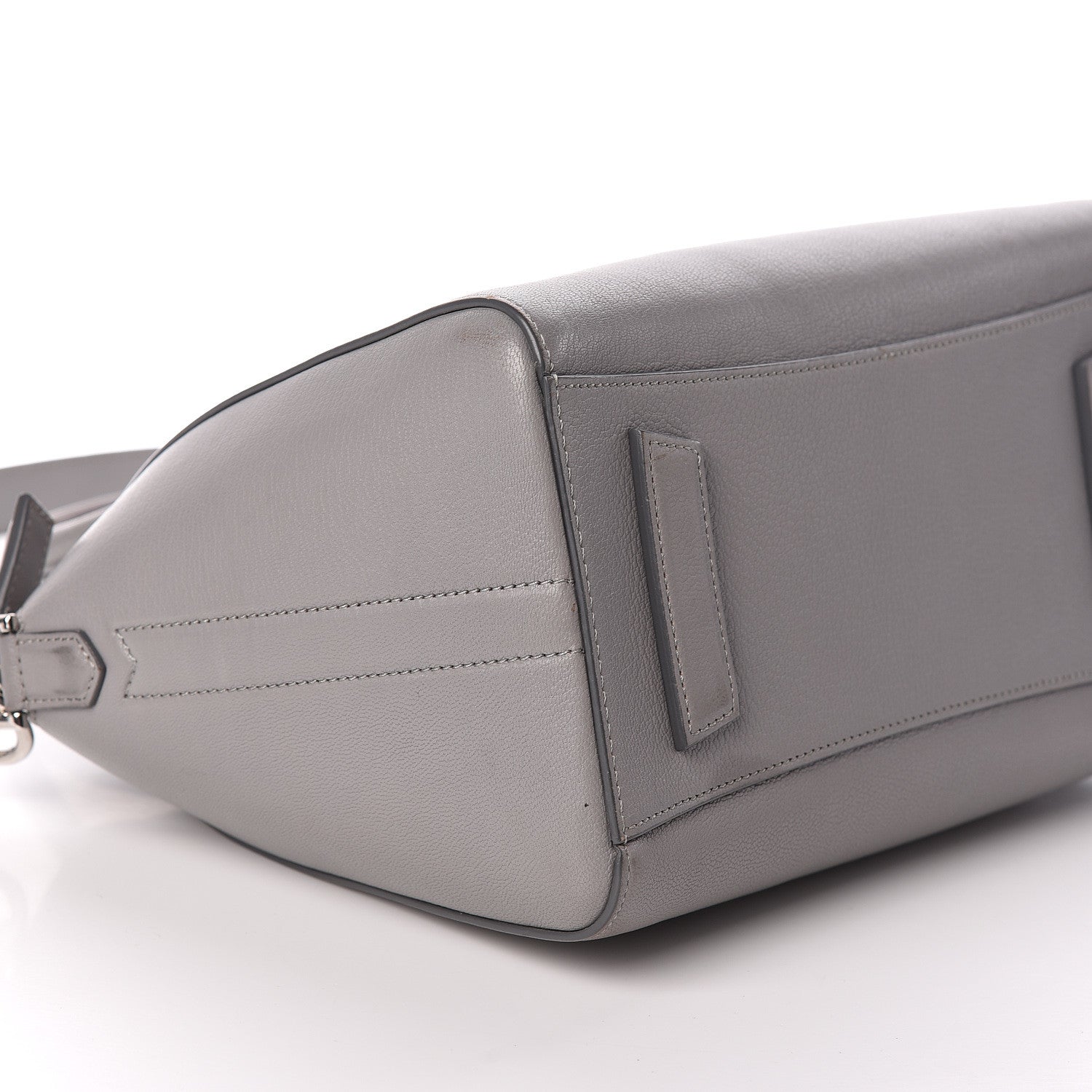 Givenchy Sugar Goatskin Small Antigona Pearl Grey 13 of 18