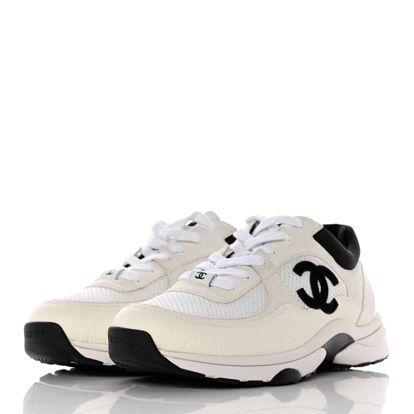 Mesh Suede Calfskin Grained Calfskin Womens CC Sneakers 40.5 White Black
