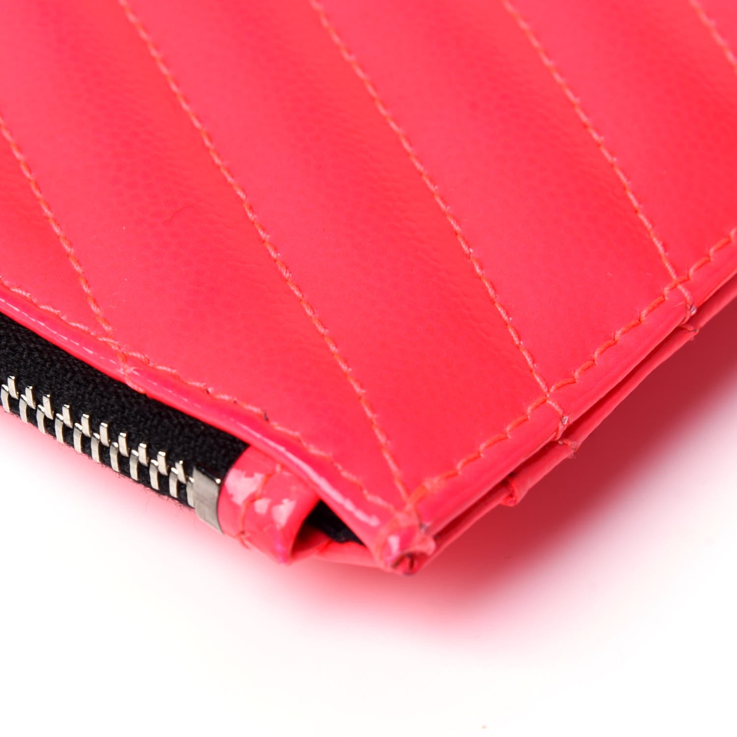 Saint Laurent Patent Grain De Poudre Matelasse Chevron Monogram Bill Pouch Neon Pink 14 of 15