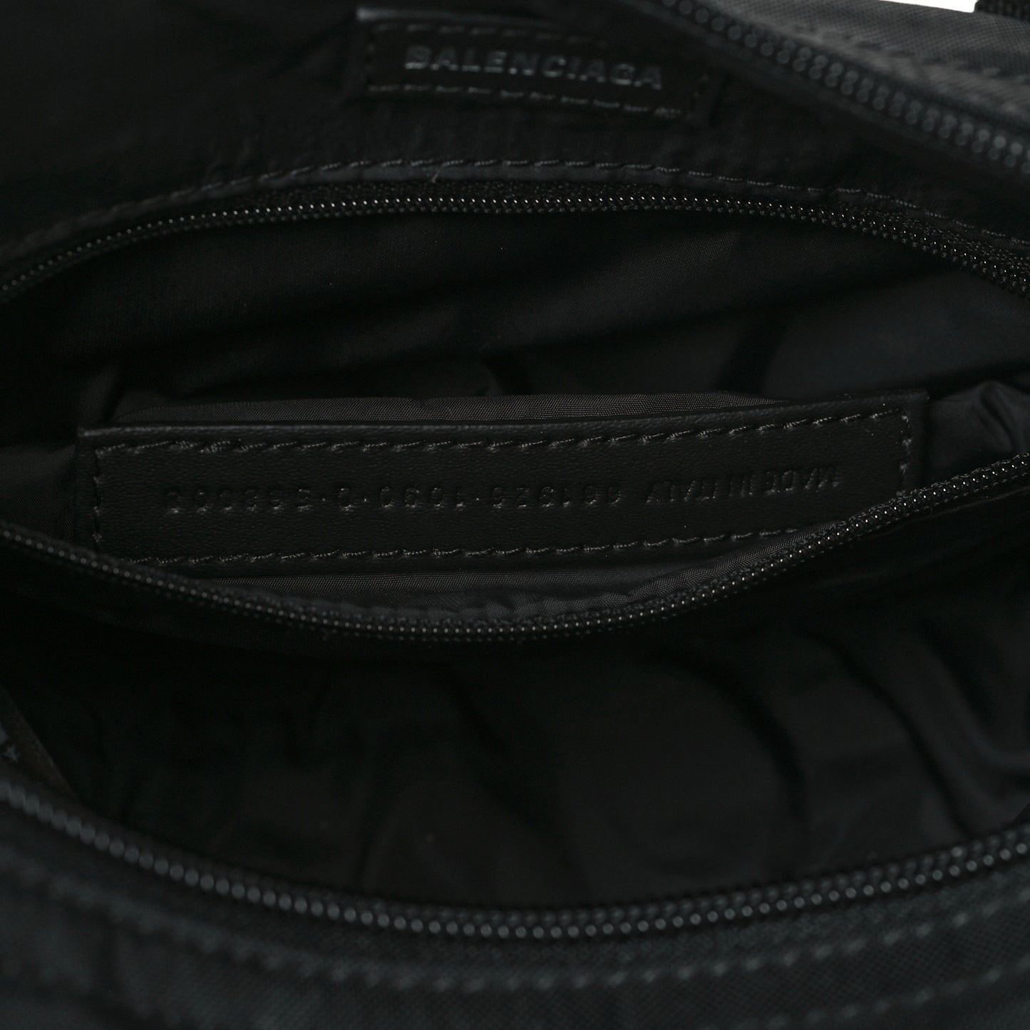 Recycled Sport Nylon Logo Embroidered Wheel Sling Bag Black White