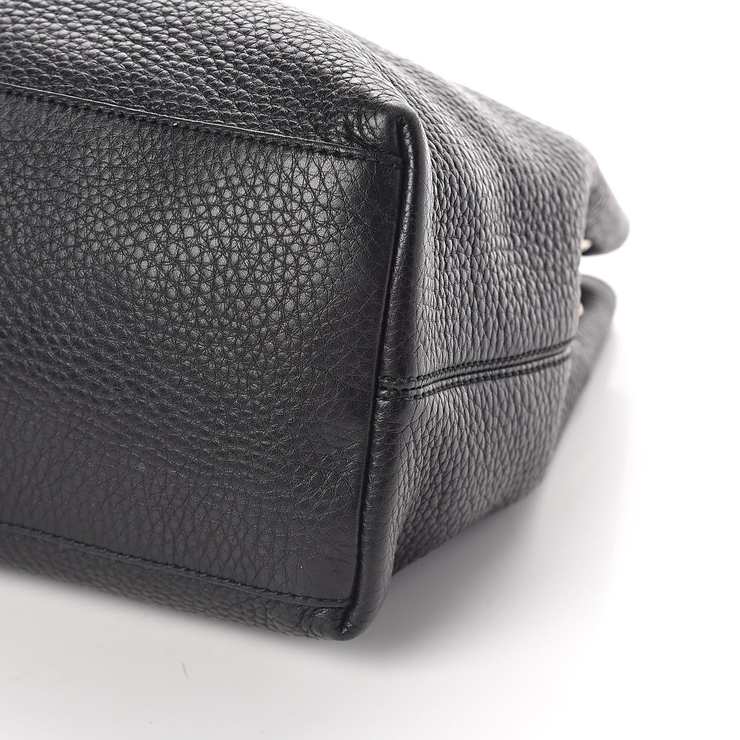 Pebbled Calfskin Medium Soho Chain Shoulder Bag Black