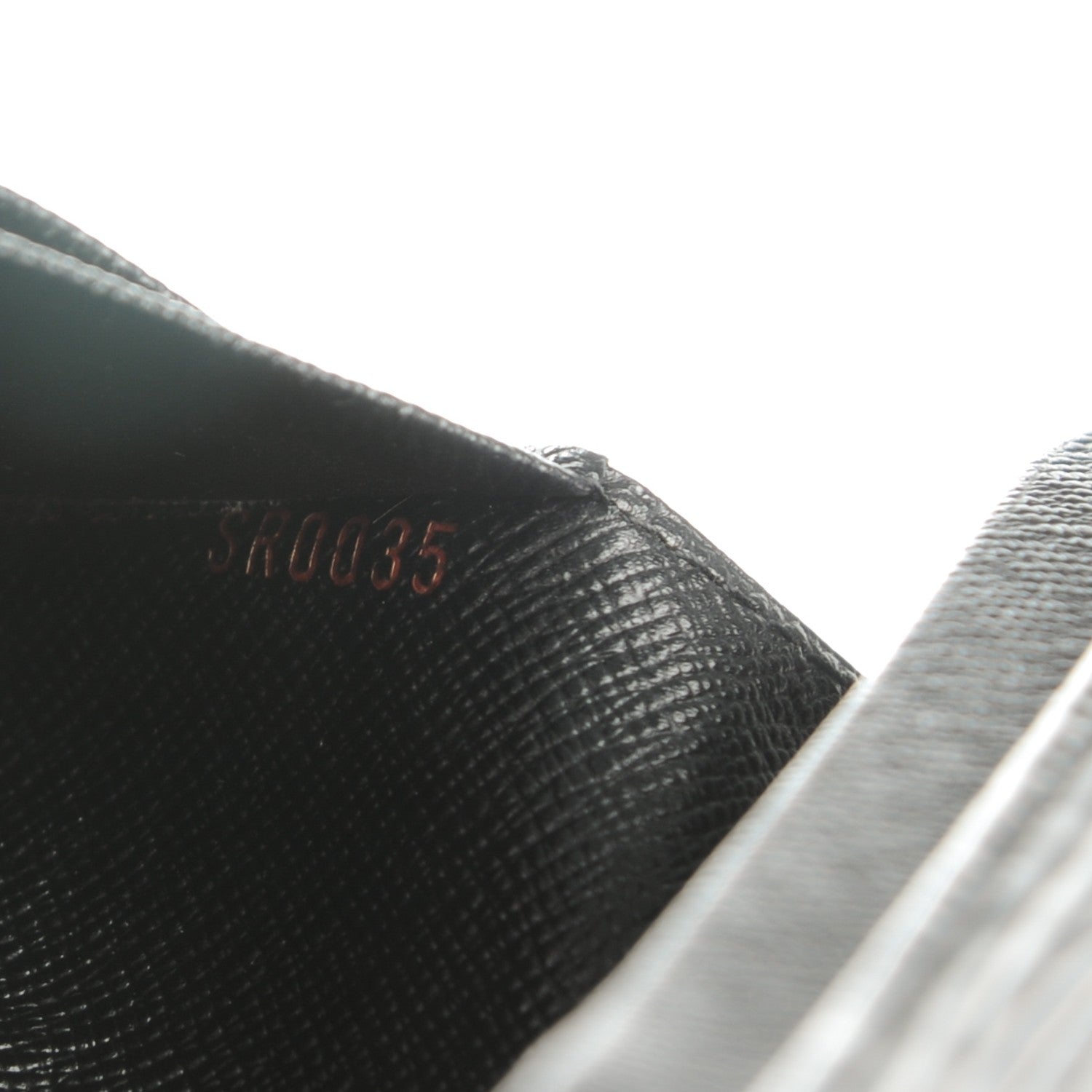 Louis Vuitton Epi Porte-Monnaie Billets Tresor Wallet Black 7 of 8