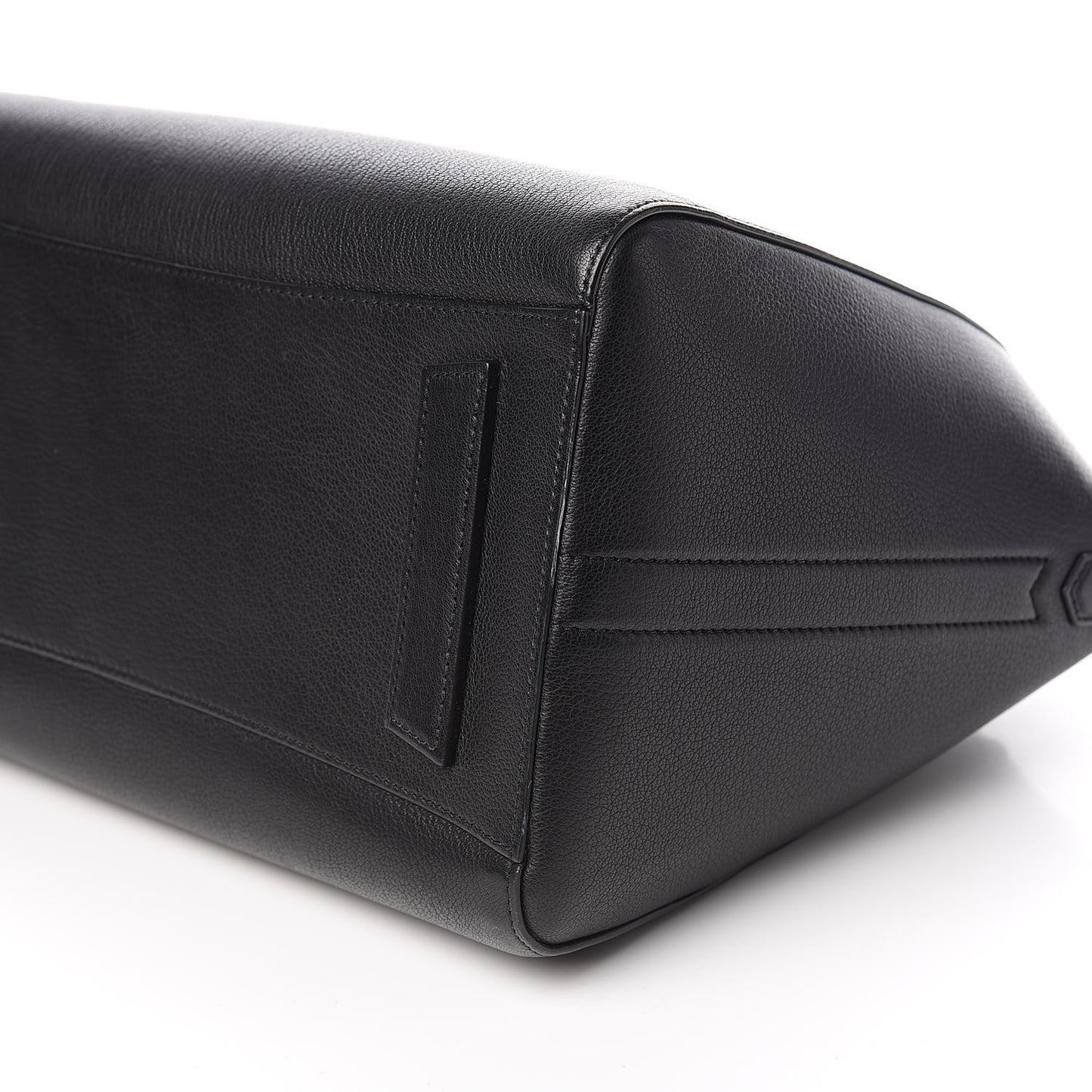 Sugar Goatskin Medium Antigona Black