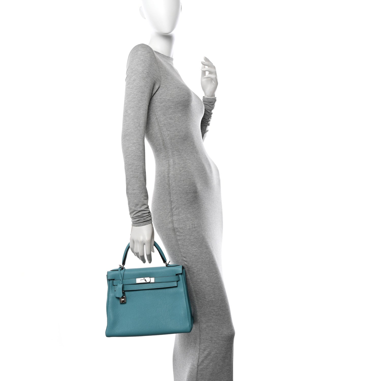 Hermes Taurillon Clemence Kelly Retourne 28 Bleu Atoll 2 of 11