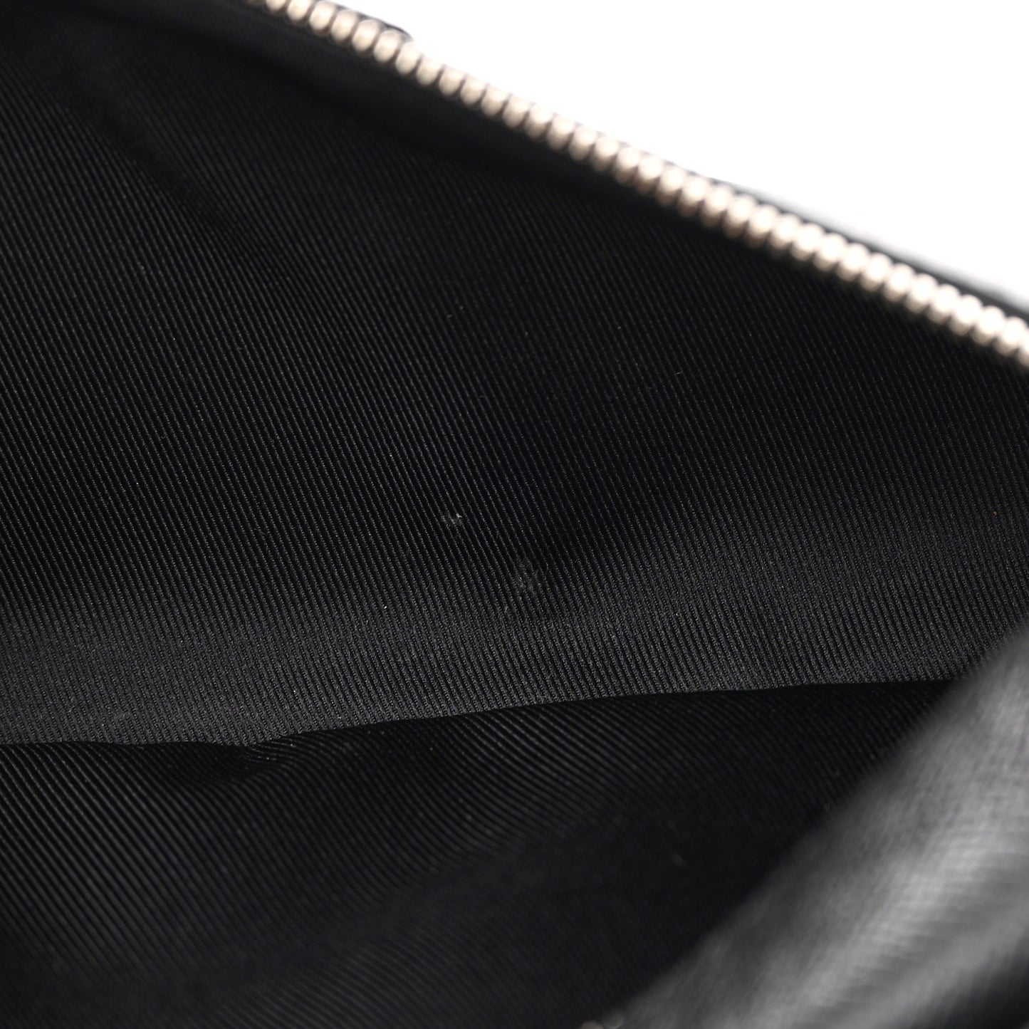 Taiga Monogram Eclipse Outdoor Messenger Black