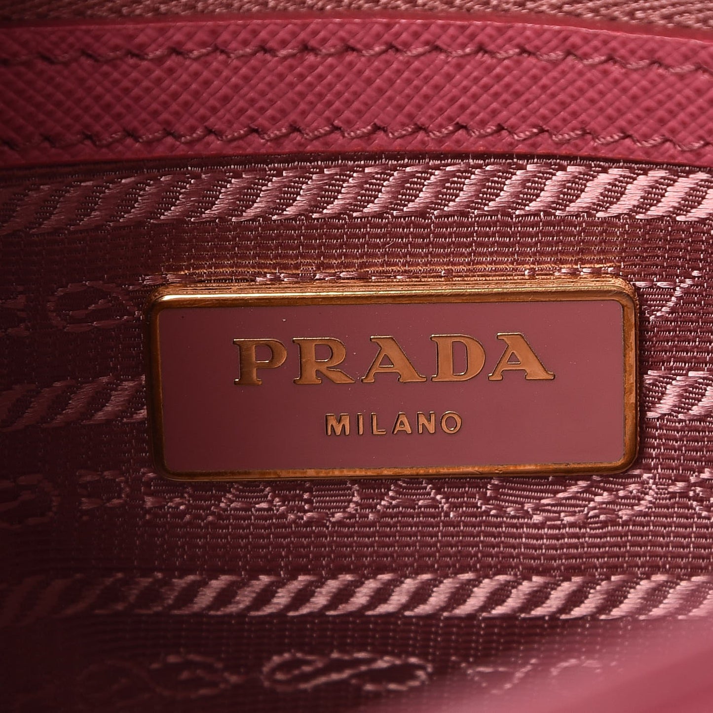 Saffiano Lux Medium Tote Bruyere