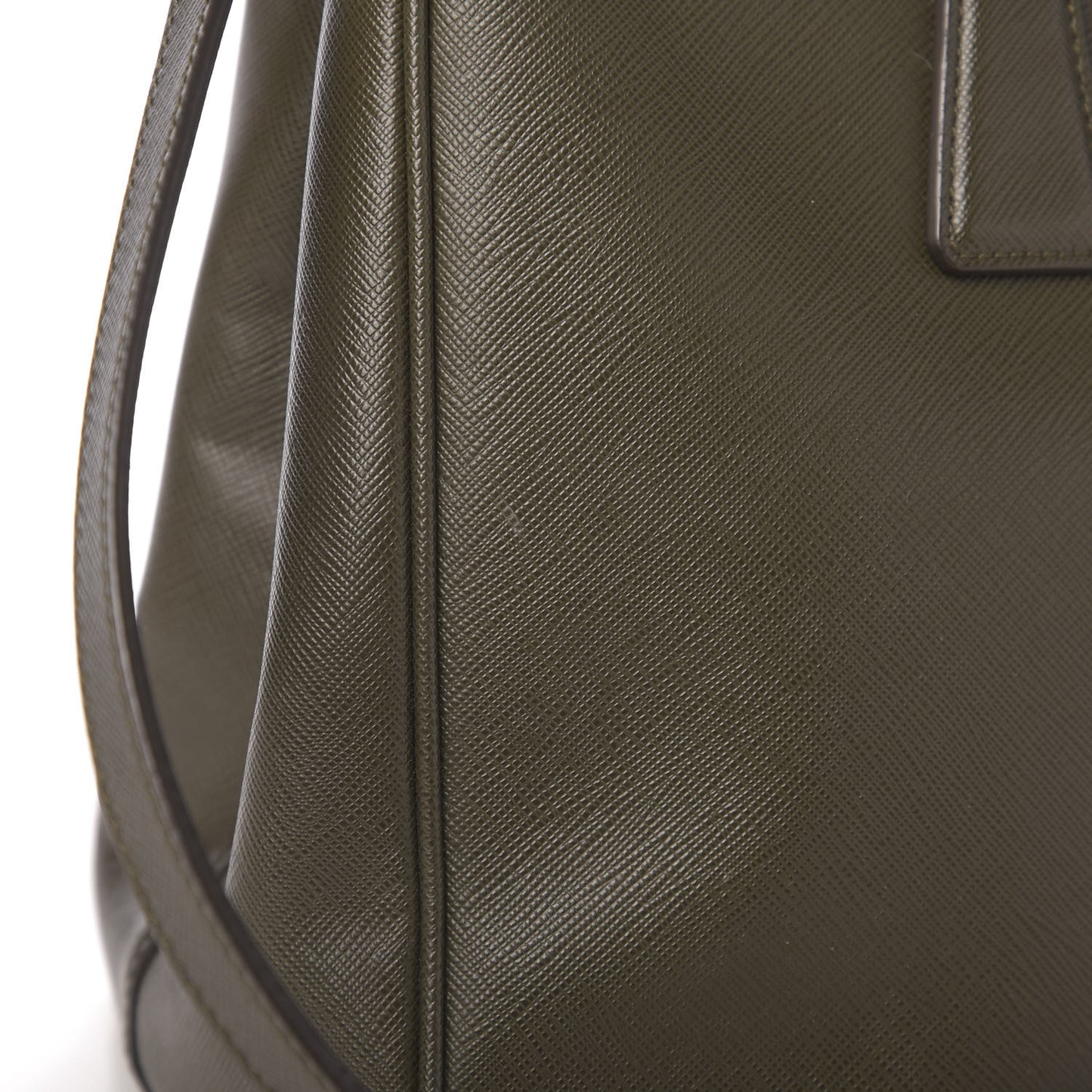 Saffiano Lux Medium Galleria Double Zip Tote Militare