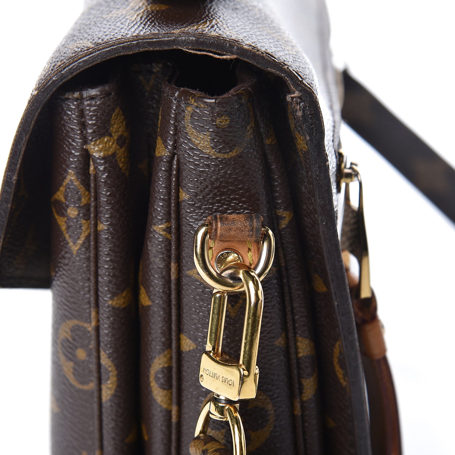 Louis Vuitton Monogram Pochette Metis 10 of 20