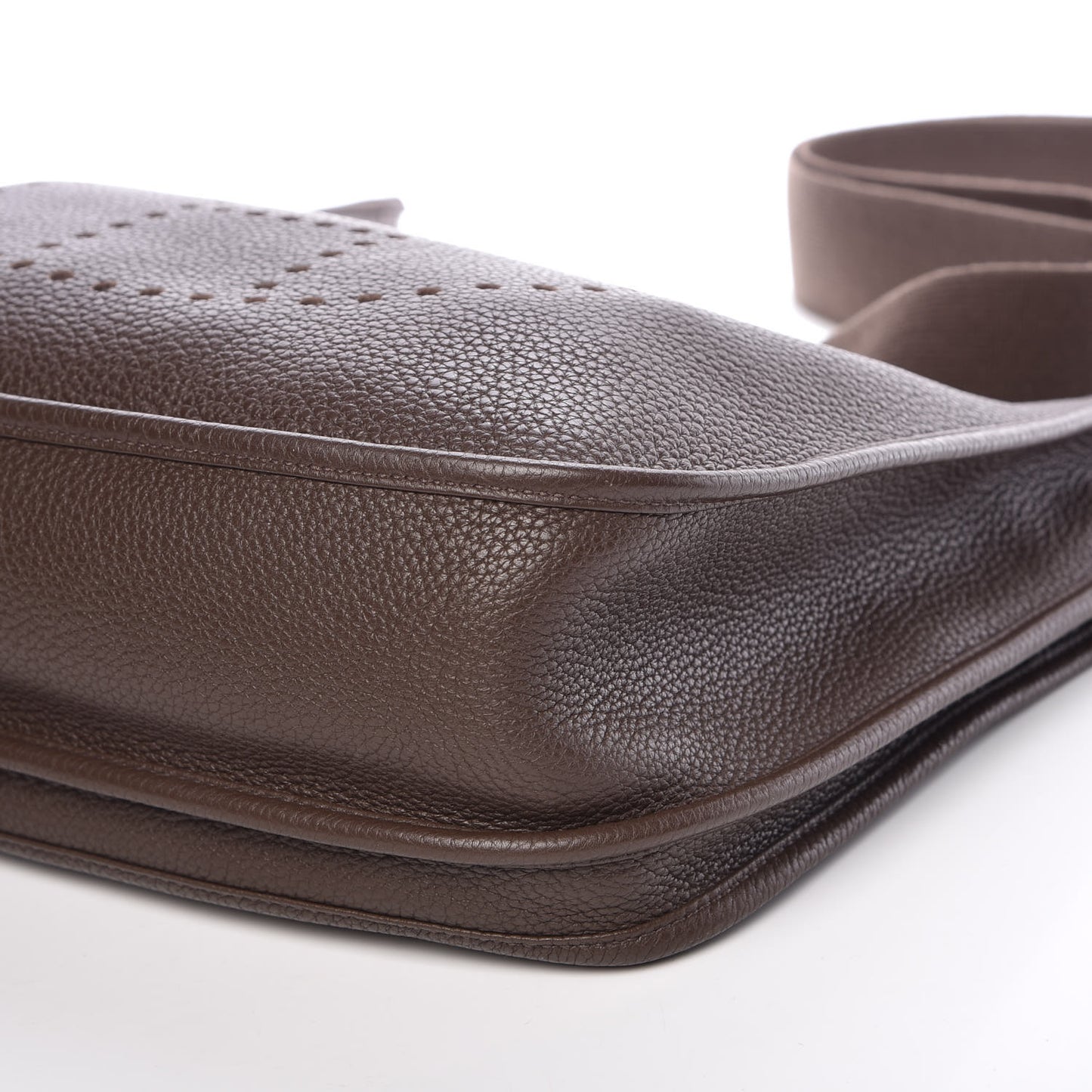 Taurillon Clemence Evelyne III GM Chocolate