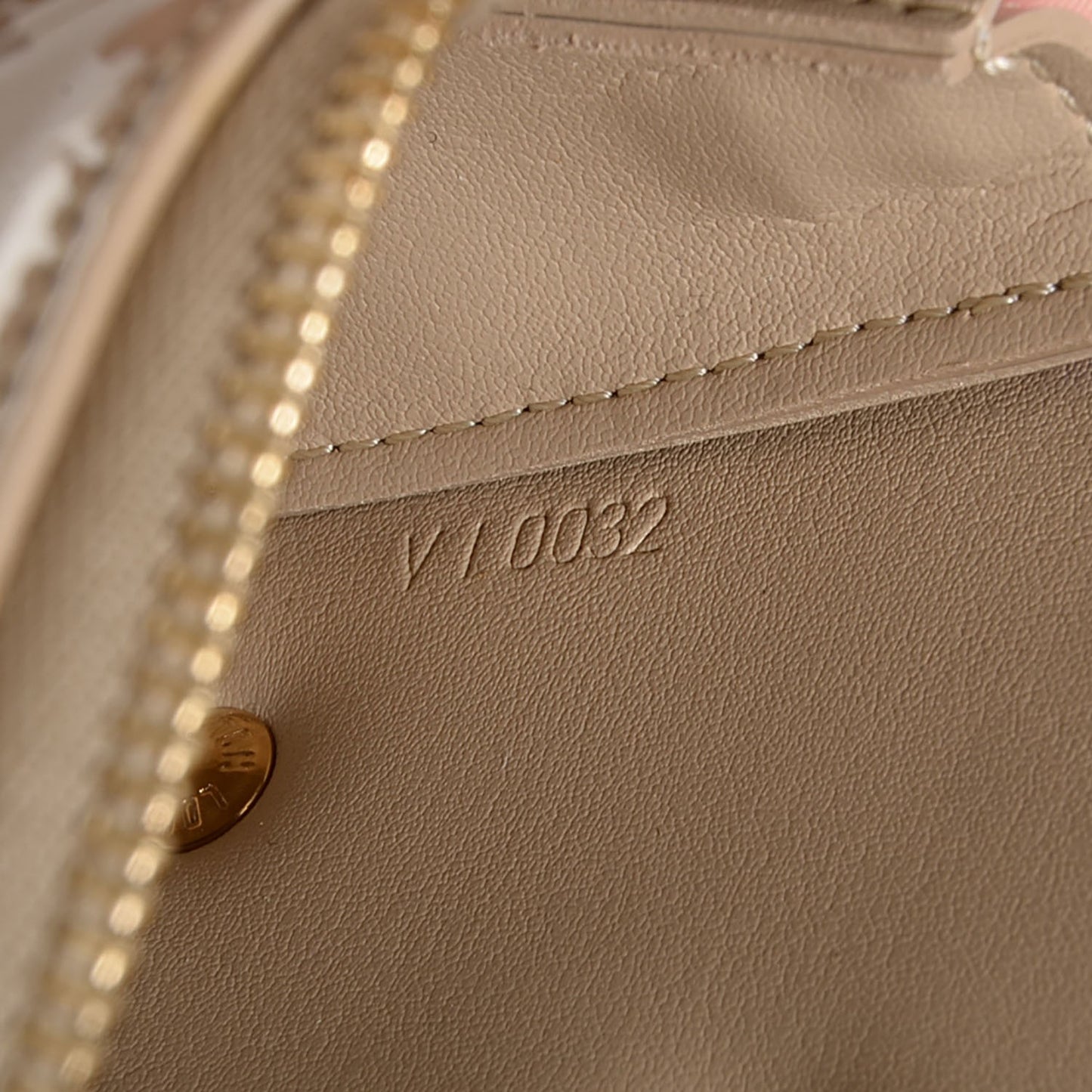 Vernis Lexington Fleurs Pochette Beige