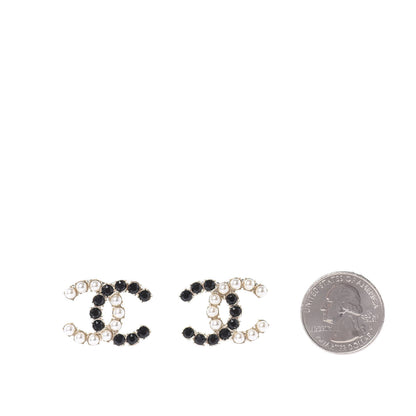 Chanel Resin Pearl CC Dazzling Domino Earrings Gold Black 2 of 5