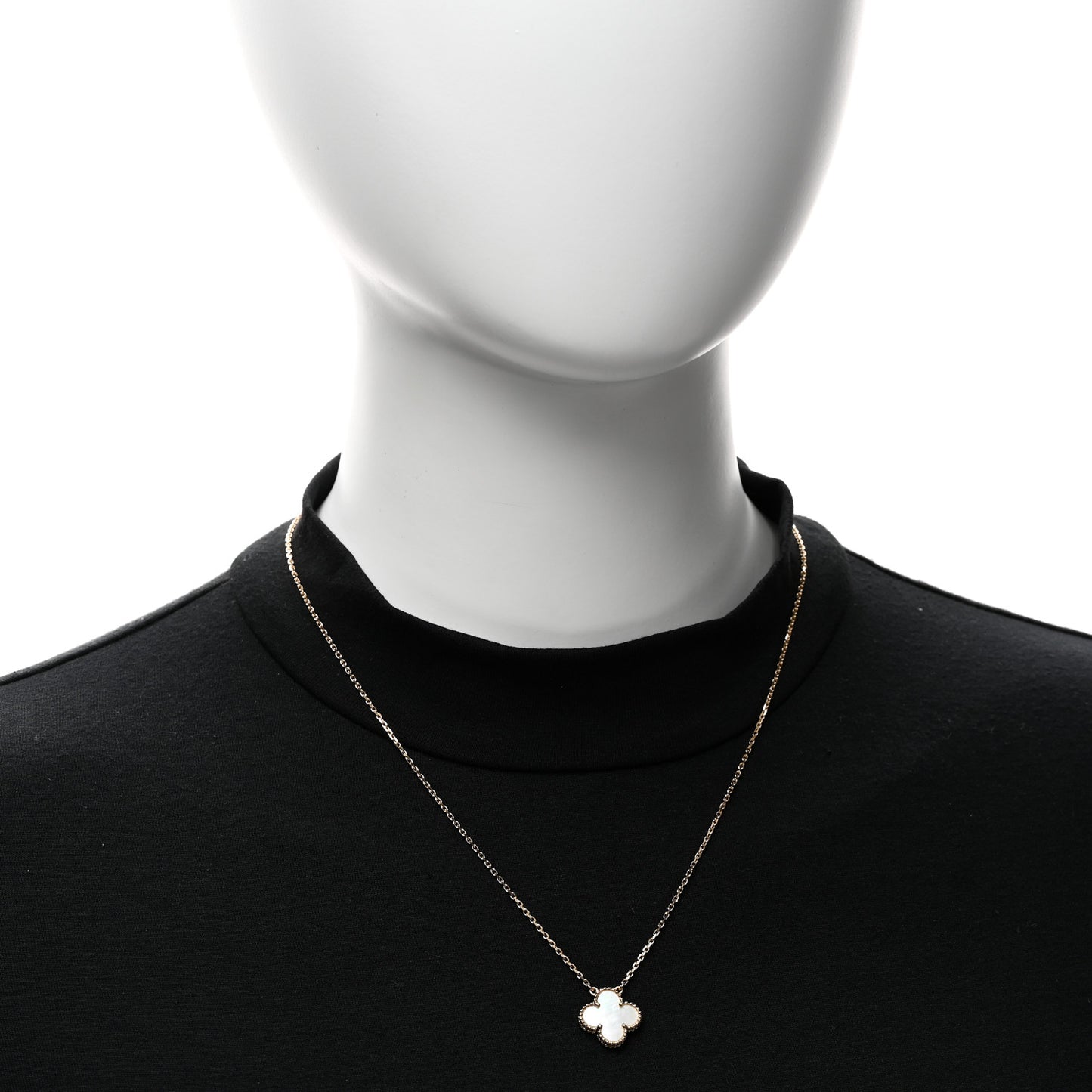 18K Yellow Gold Mother of Pearl Vintage Alhambra Pendant Necklace
