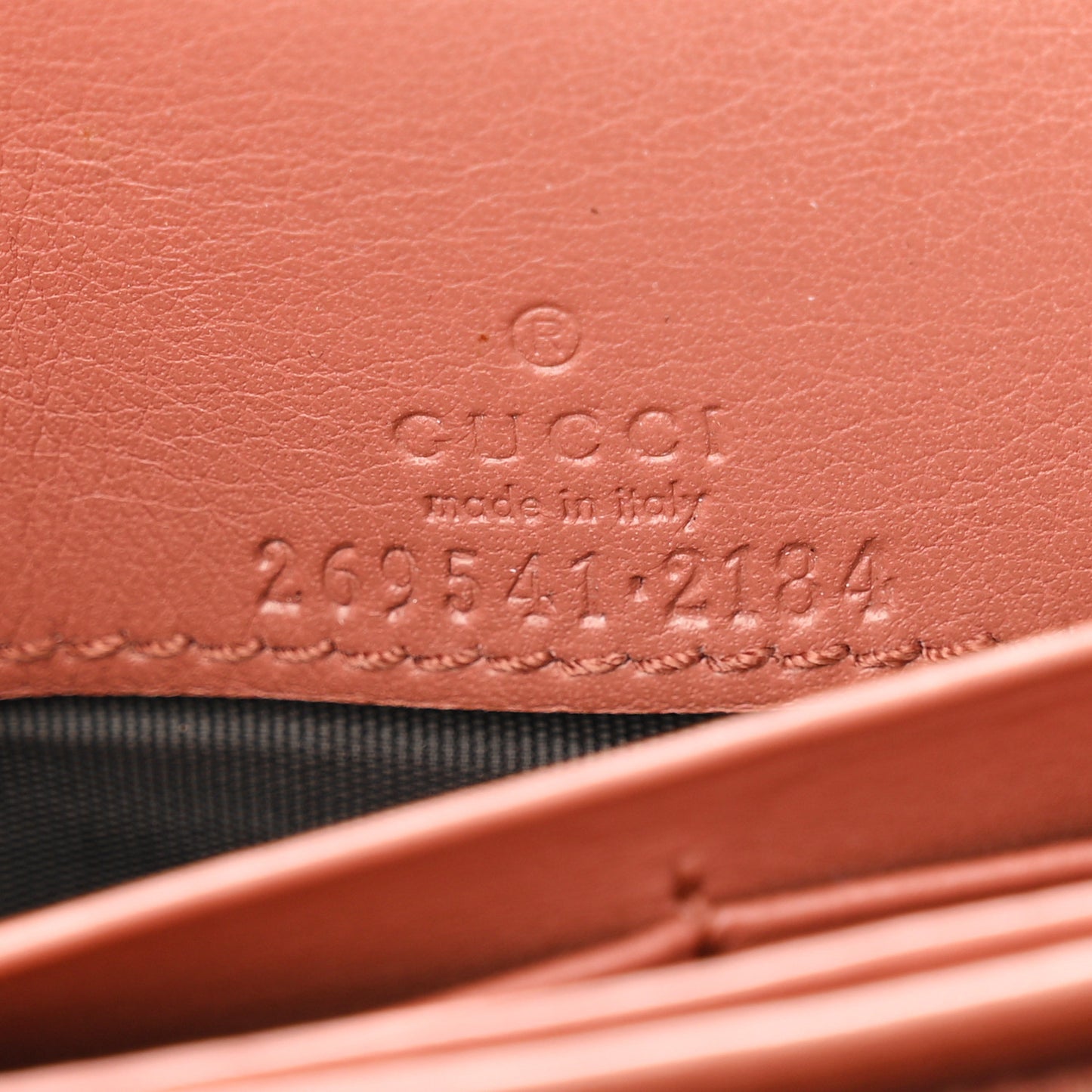 Guccissima Dice Chain Wallet Nude Pink