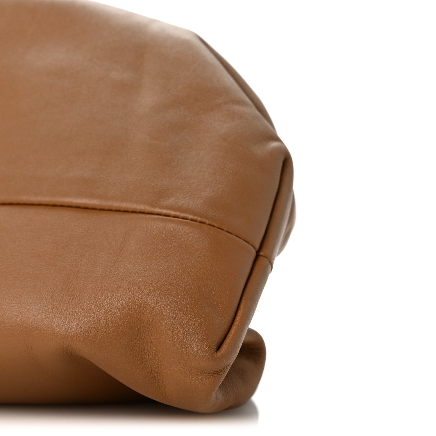 Bottega Veneta Smooth Butter Calf The Pouch Oversized Clutch Cammello 10 of 11