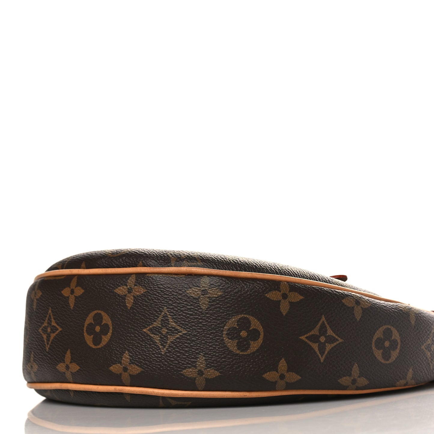 Monogram Loop