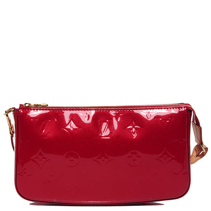 Louis Vuitton Vernis Pochette Accessories NM Pomme D'Amour 1 of 9