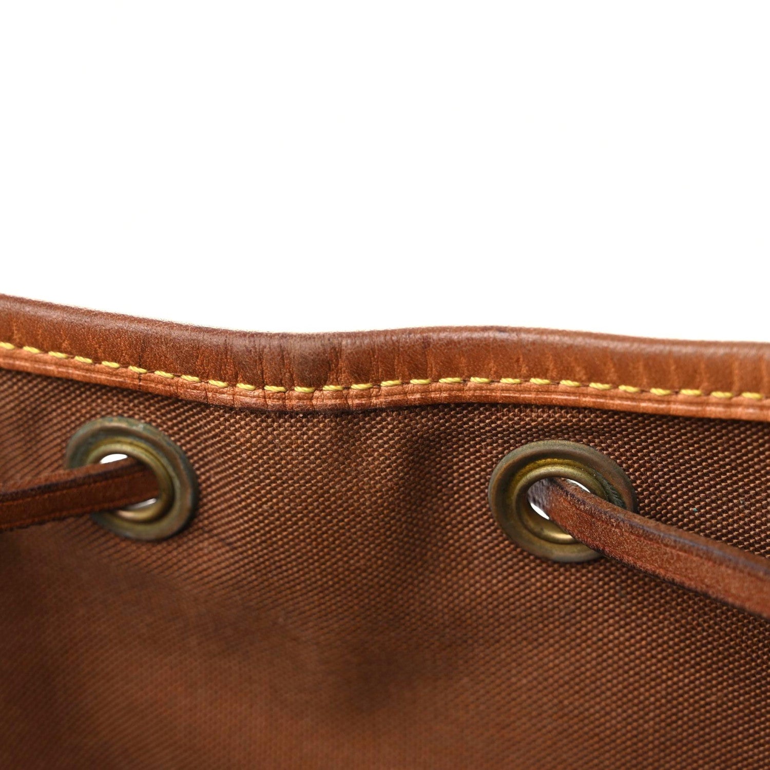 Louis Vuitton Monogram Montsouris MM Backpack 30 of 32