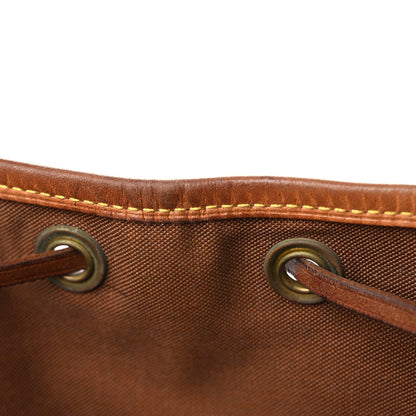 Louis Vuitton Monogram Montsouris MM Backpack 30 of 32