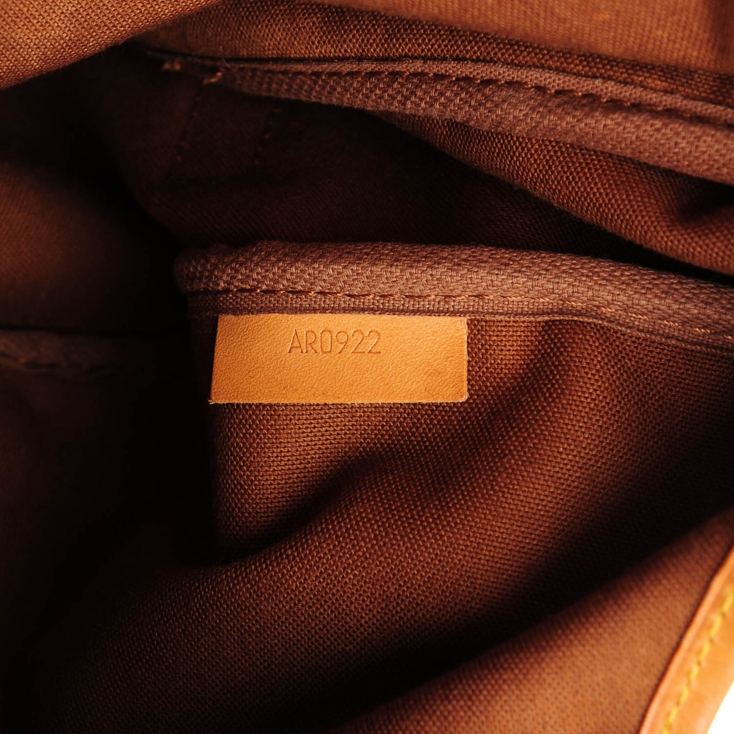 Monogram Saumur 35