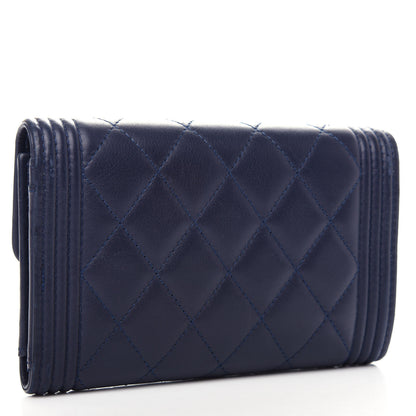 Chanel Lambskin Quilted Medium Boy Flap Wallet Navy 3 of 10