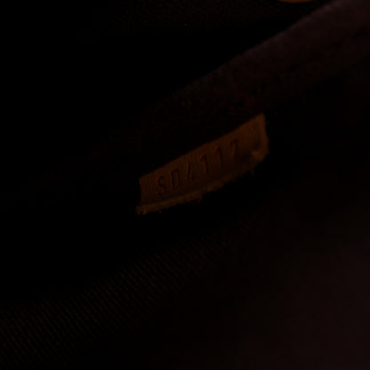 Louis Vuitton Monogram Favorite MM 8 of 11