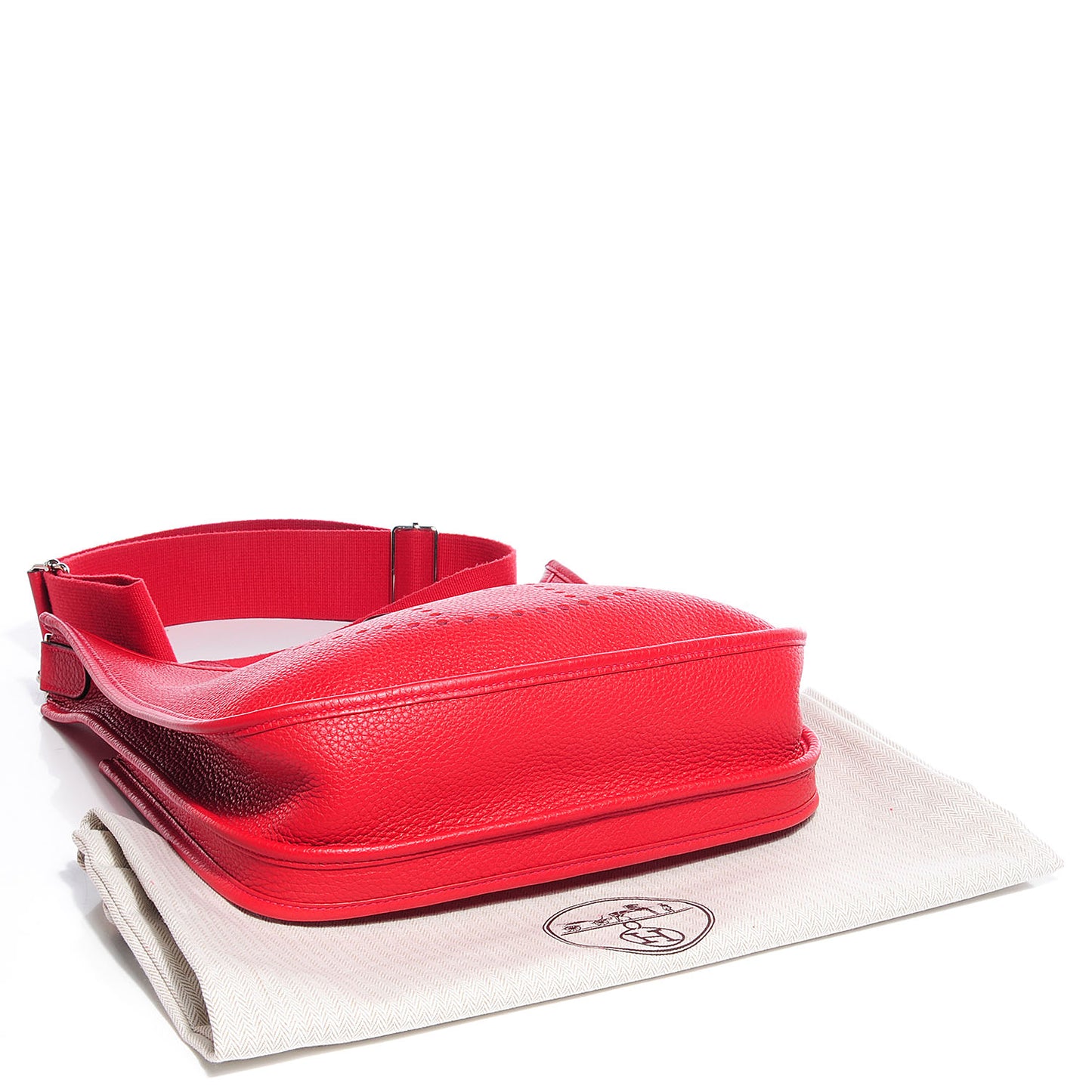 Taurillon Clemence Evelyne III PM Rouge Casaque