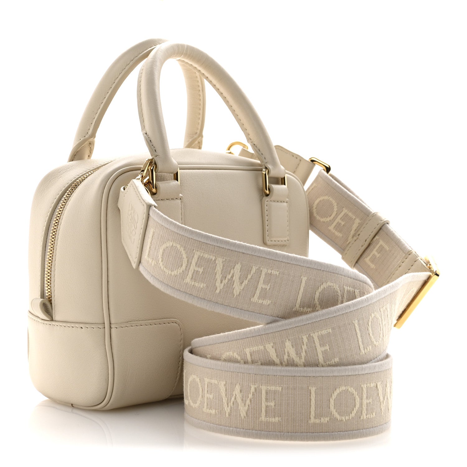 Loewe Nappa Calfskin Amazona 16 Square Bag Angora 3 of 12