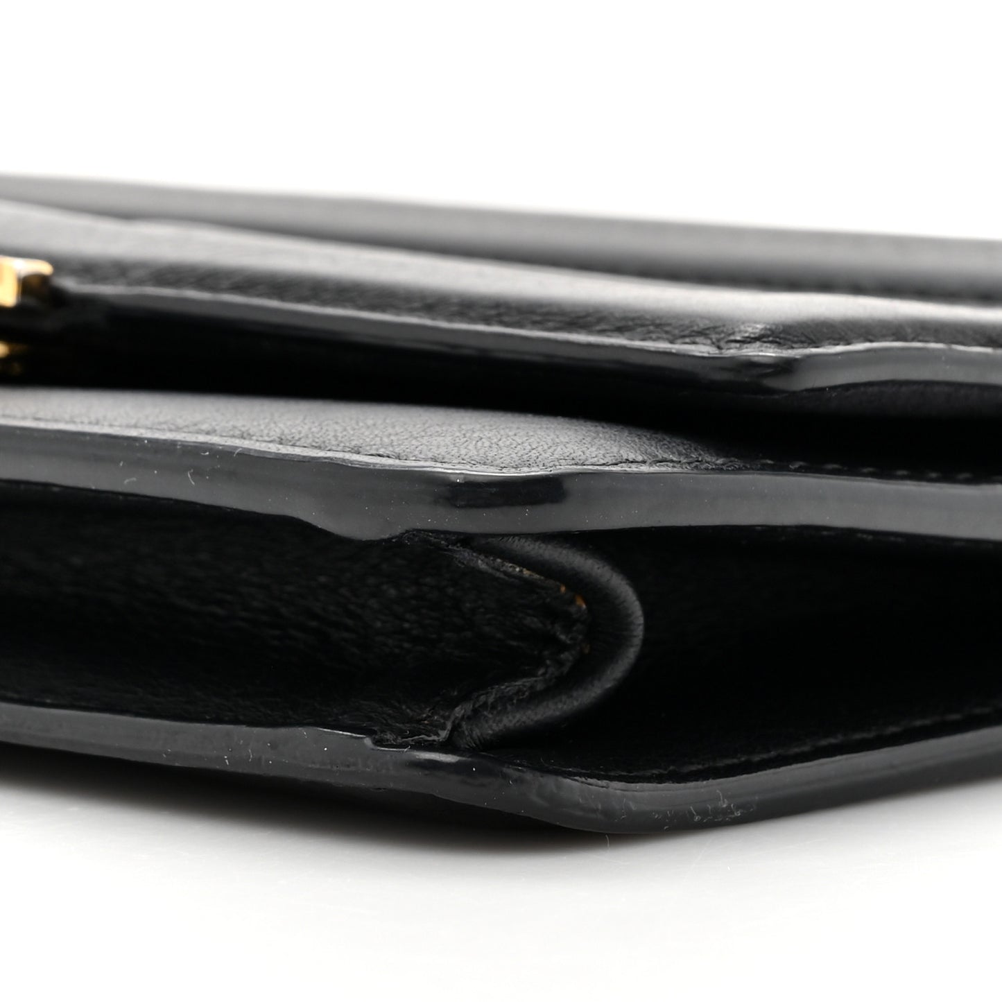 Vitello Flamingo Tube Wallet on Chain Black