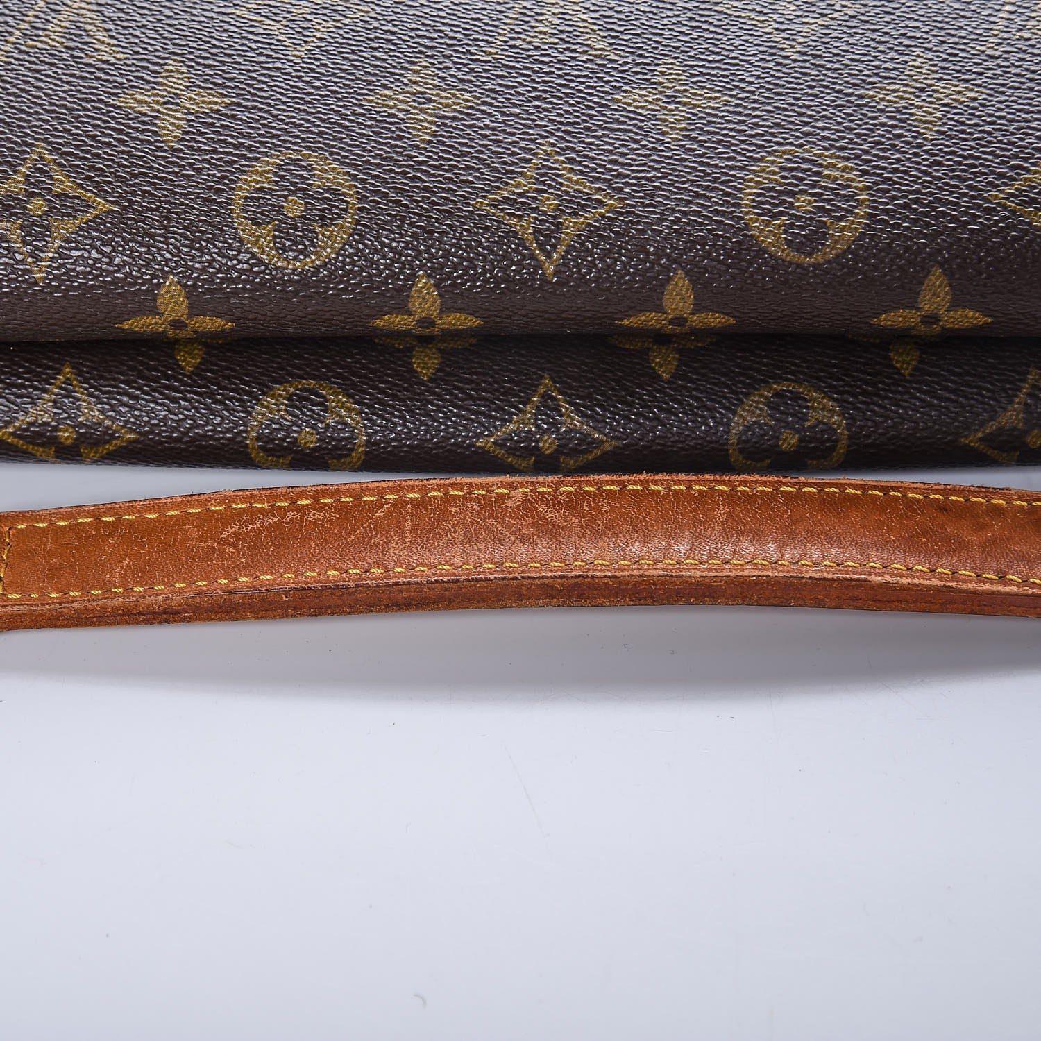 Louis Vuitton Monogram Sac Biface 19 of 22
